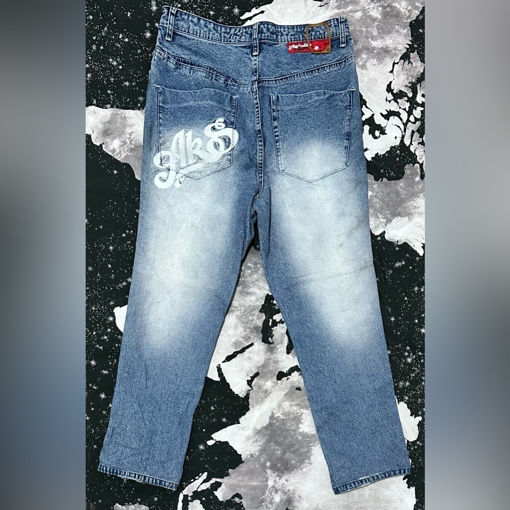 Akademiks Embroidered Script Logo Jeans
